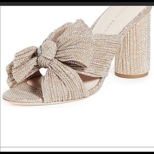 Loeffler Randal Penny Platinum Bow Heels